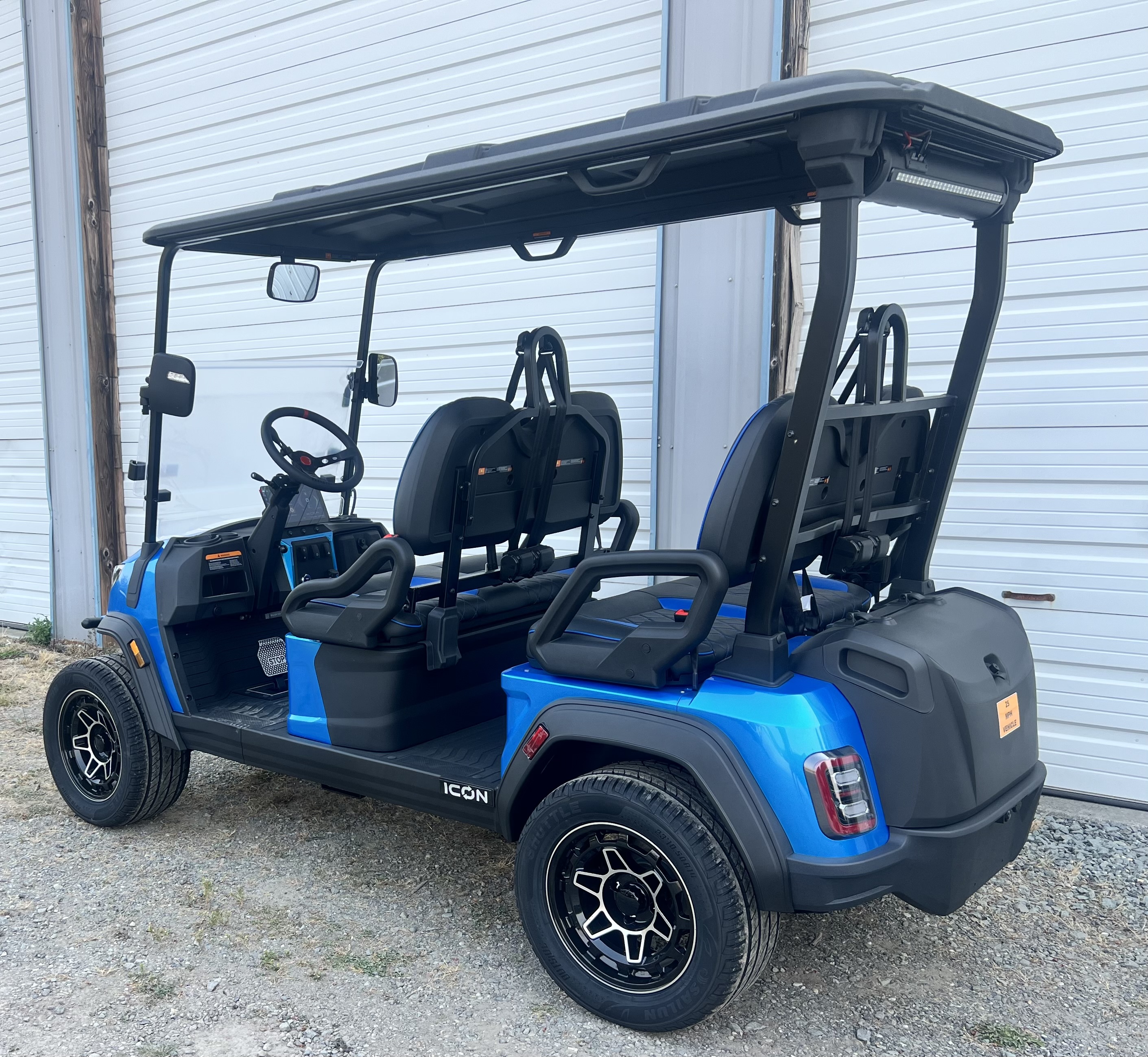 2026 ICON EV i40FX - Electric Blue Golf Car - Electric