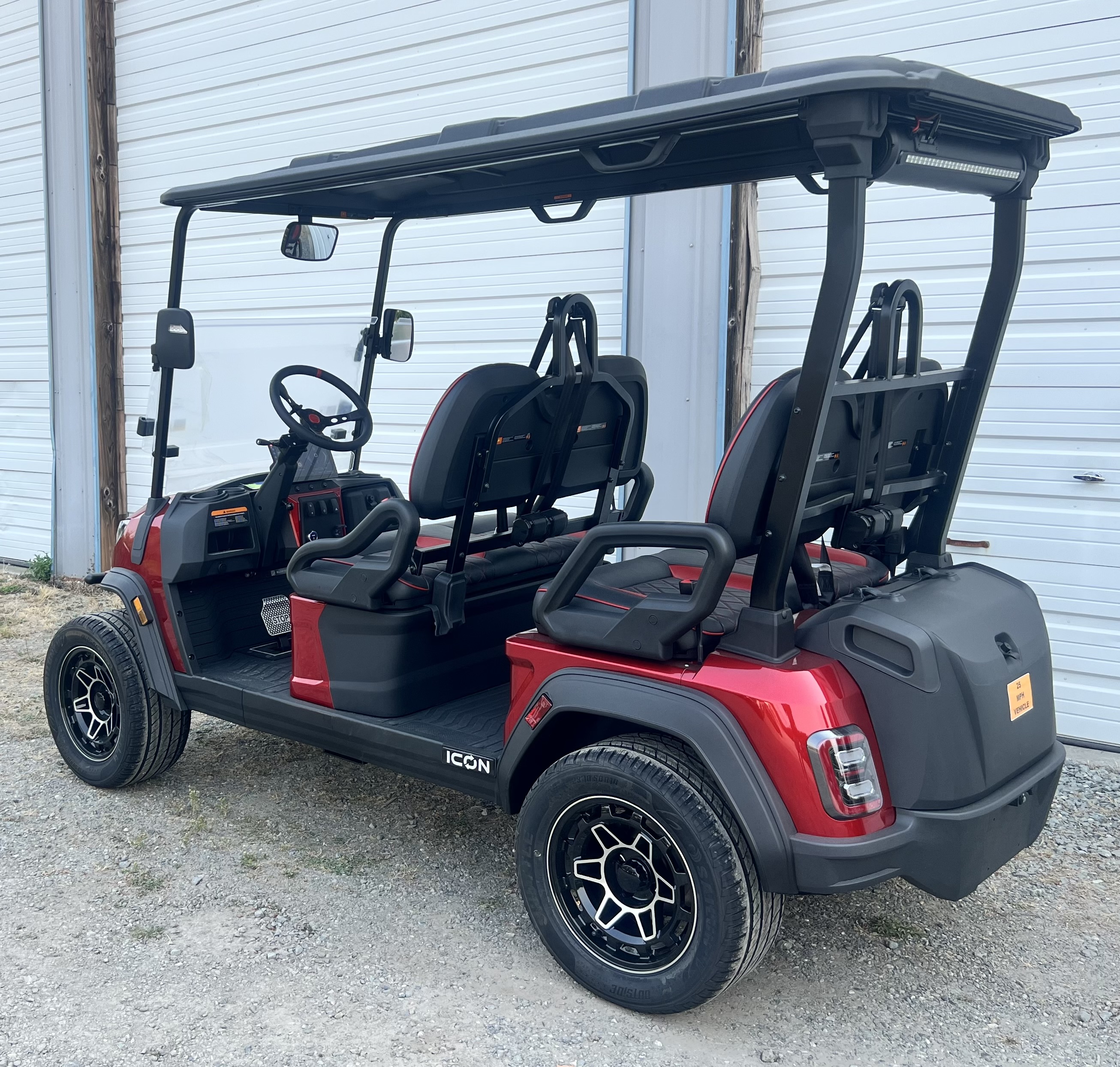 2026 ICON EV i40FX - Sangria Golf Car - Electric