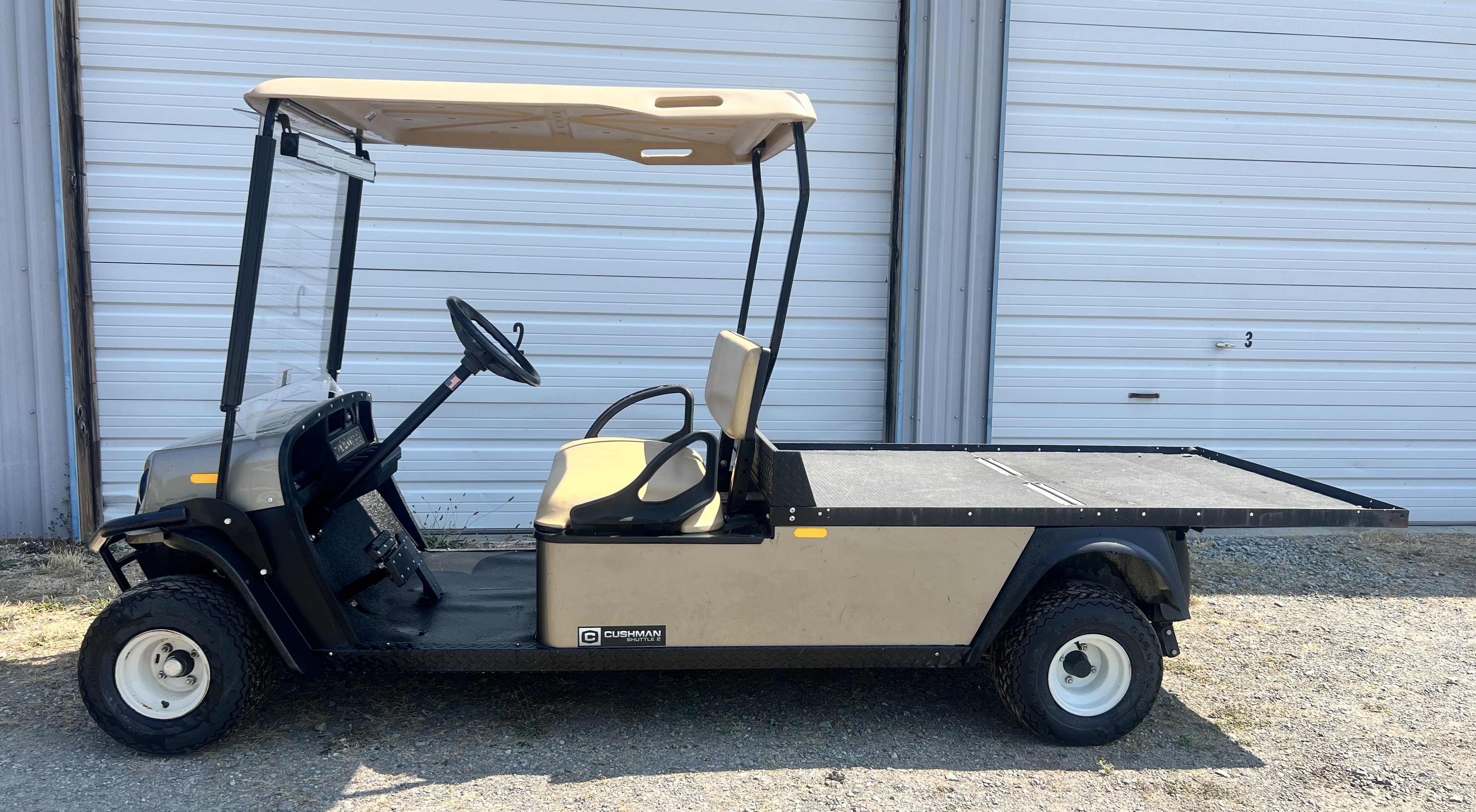 2016 Cushman Shuttle 2 Golf Car