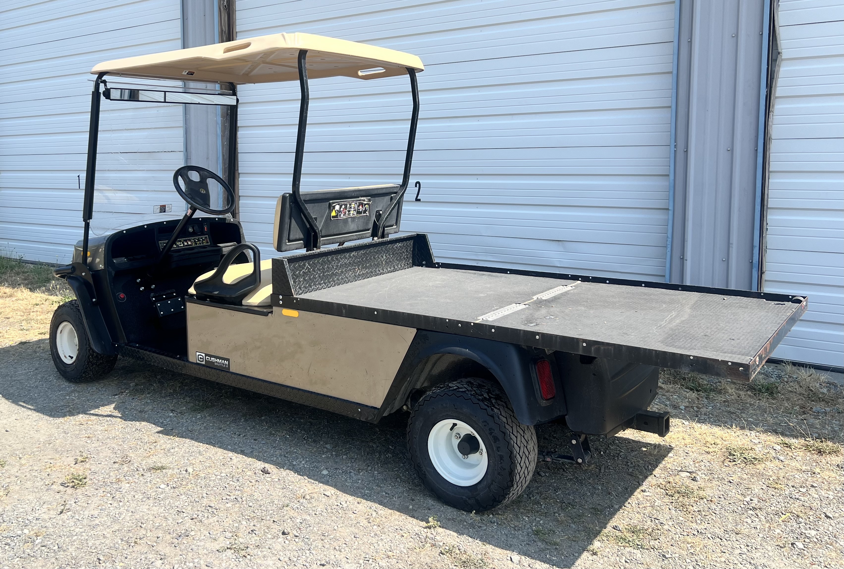 2016 Cushman Shuttle 2 Golf Car